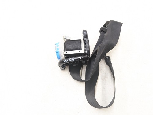 Mercedes gla x156 seat belt - seat,