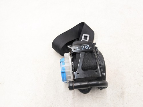 Mercedes gla x156 seat belt - mercedes,