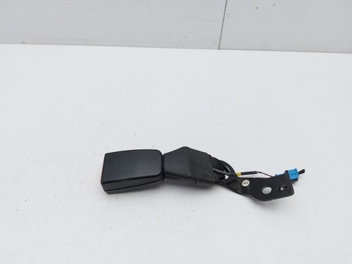 Rear seat belt - seat, buckle