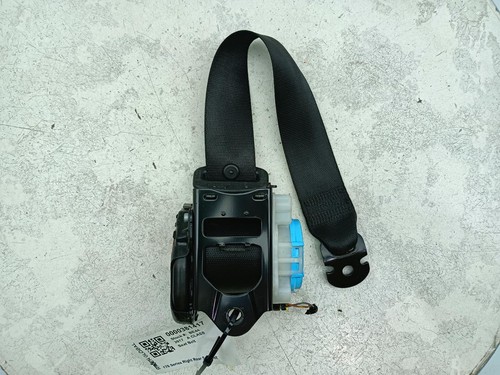 Mercedes class seat belt - seat,