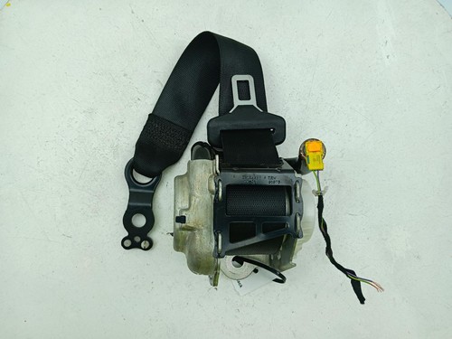 Mercedes class seat belt - mercedes,