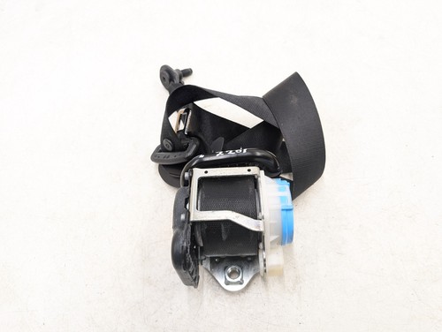 Mercedes gla x156 seat belt - mercedes,