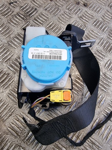 Mercedes a180 seat belt rear - belt,